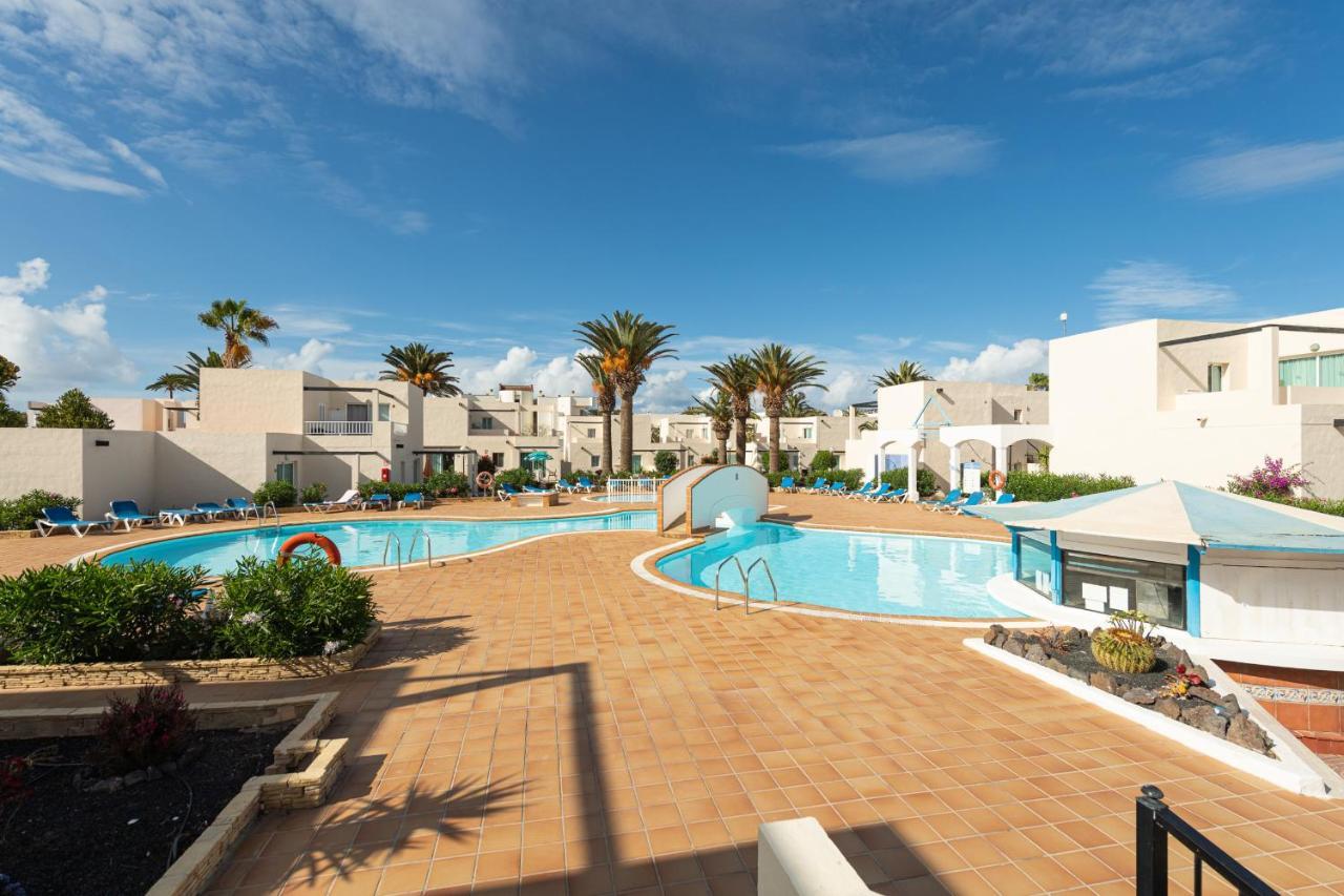 Homeforguest Apartamento 15 Con Terraza Y Piscina En 코라레호 외부 사진